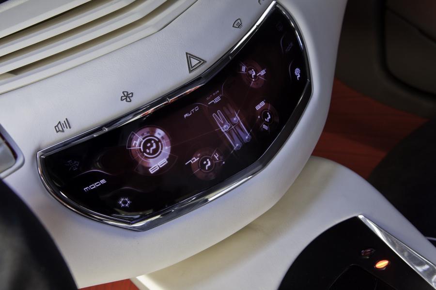  Nissan Ellure Concept 2010 года  (фото 22 из 52)